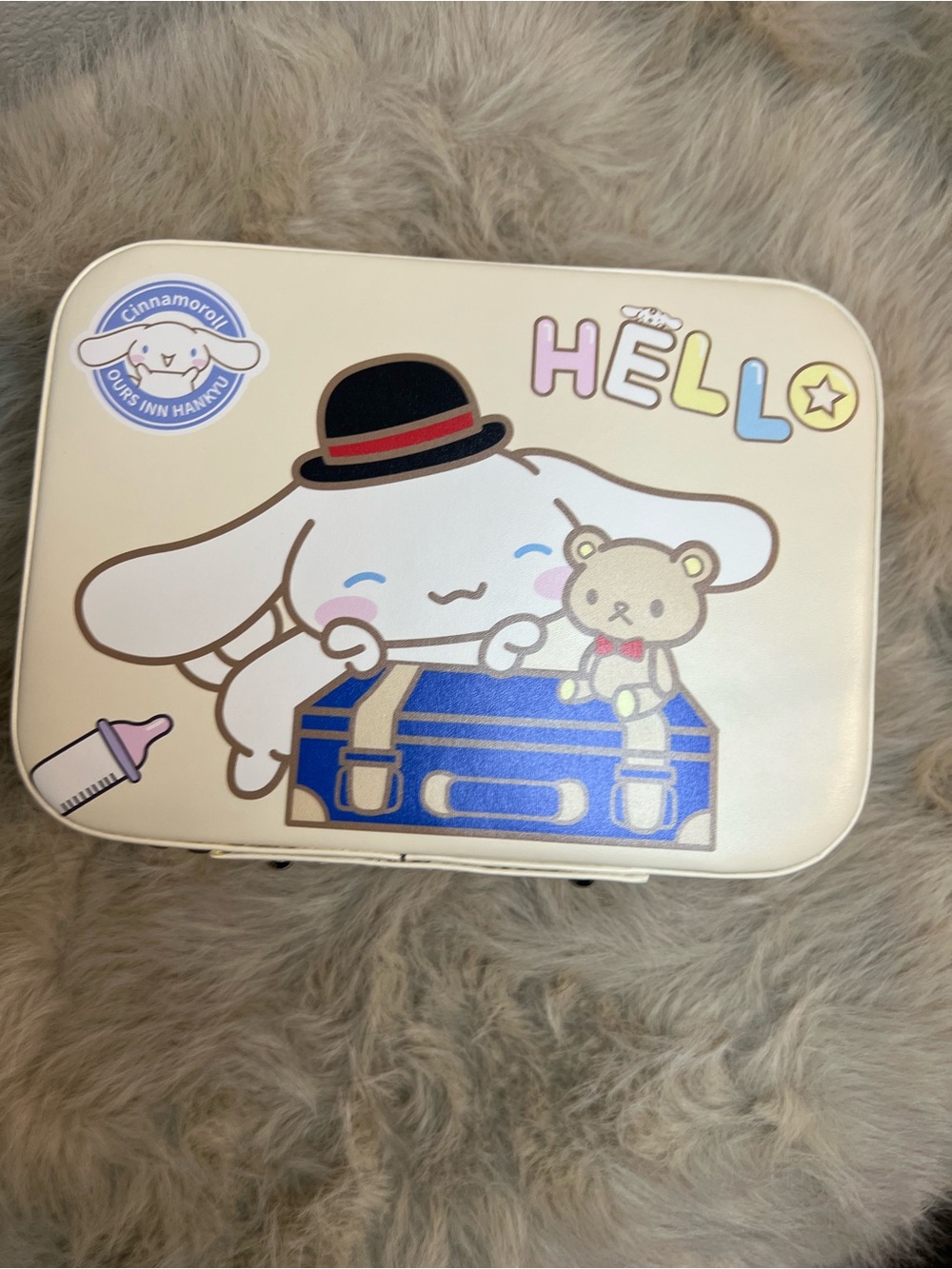 Cinnamoroll Hello Cartoon Carry Case - Cream & Blue